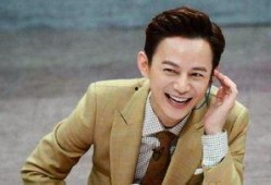 娱乐君吃瓜黄磊是谁啊图片,娱乐圈的神秘瓜田