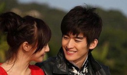 娱乐圈吃瓜两个人