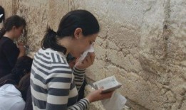 搞笑娱乐吃瓜君是谁