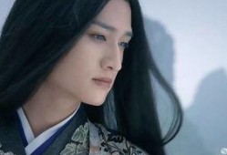 小乔吃瓜娱乐无骨家族在线观看,无骨家族娱乐盛宴，在线观看笑翻天